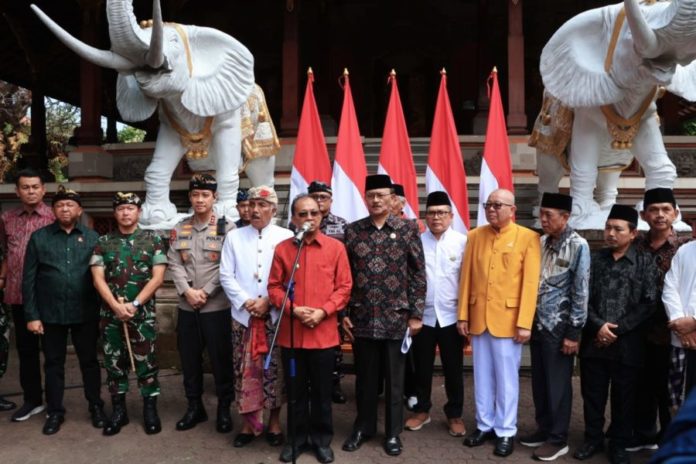 Sikapi Demonstrasi Anarkis Di Bali, FKUB Bali Ajak Bersatu Jaga 'Gumi' Bali Aman Dan Kondusif 1