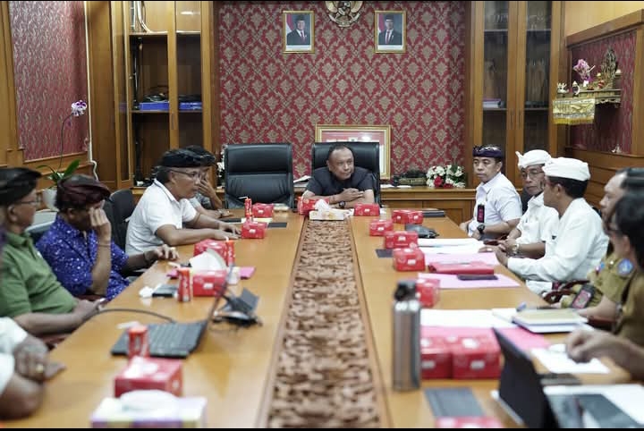 Reses DPRD: Antara Jembatan Aspirasi dan Pusaran Isu Politik Daerah