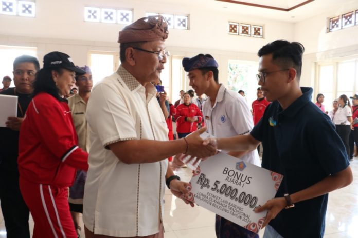 Atlet Buleleng Peraih Medali Porjar Terima Bonus Rp 1,8 Miliar 1