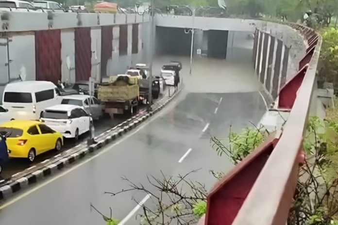 Banjir, Underpass Simpang Dewa Ruci Ditutup 1