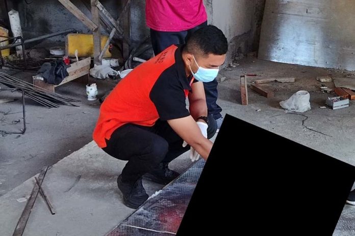 Diduga Kesetrum Saat Pindahkan Kabel, Buruh Asal Blitar Ditemukan Meninggal 1