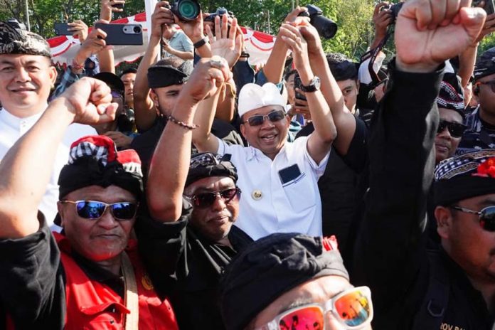 Gubernur Koster Pastikan Bali Aman Dan Kondusif Untuk Dikunjungi 1