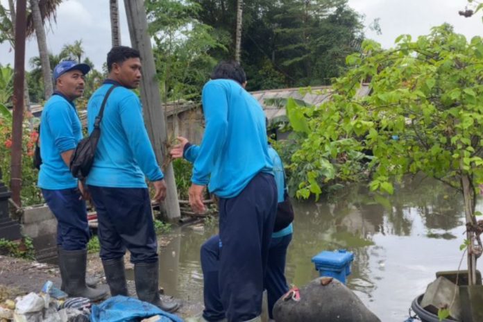 Hujan Singkat, Air Tukad Badung Kembali Naik 1
