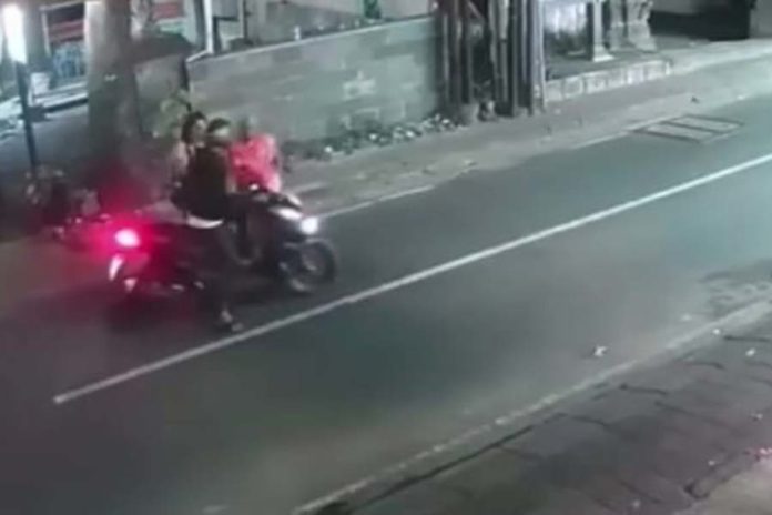 Jambret Gagal Rampas Kalung WNA Di Kuta 1
