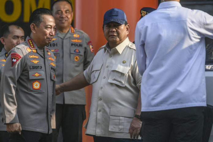 Jenguk Korban Demo, Presiden Ungkap Ada Yang Operasi Tempurung Hingga Transplantasi Ginjal 1