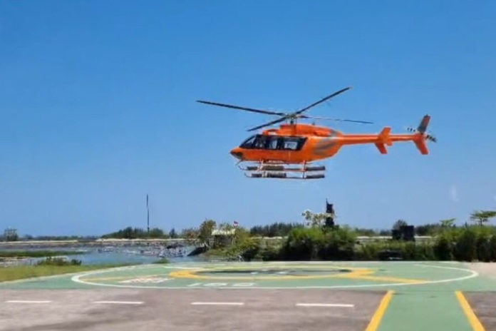 Pencarian Warga Inggris Terseret Arus Di Pantai Legian Kerahkan Helikopter 1