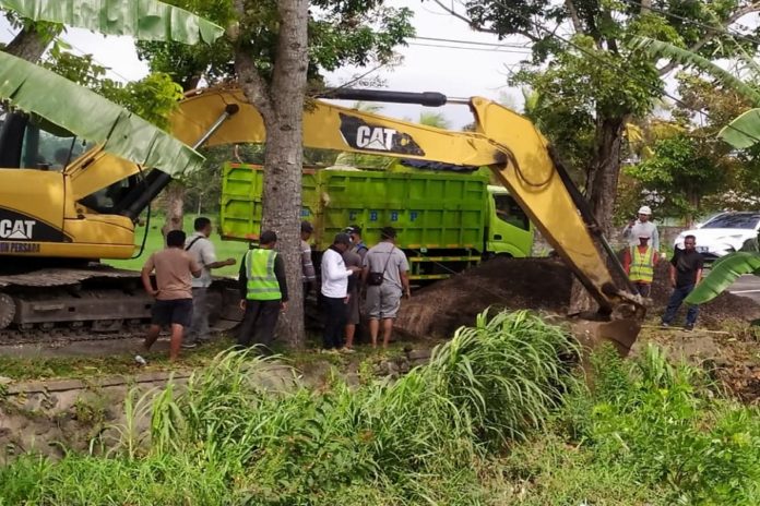 Perbaikan Gorong Gorong, Lalin Buka Tutup Di Jalan Nasional Denpasar Gilimanuk 1