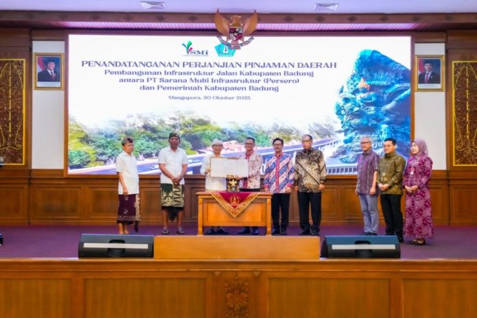 Akselerasi Infrastruktur Jalan Di Badung, Bupati Adi Arnawa Tandatangani Perjanjian Pinjaman Daerah Dengan PT. SMI 1