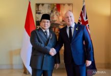 Bahas Kerja Sama Ekonomi, Presiden Prabowo-PM Luxon Bertemu di Korea