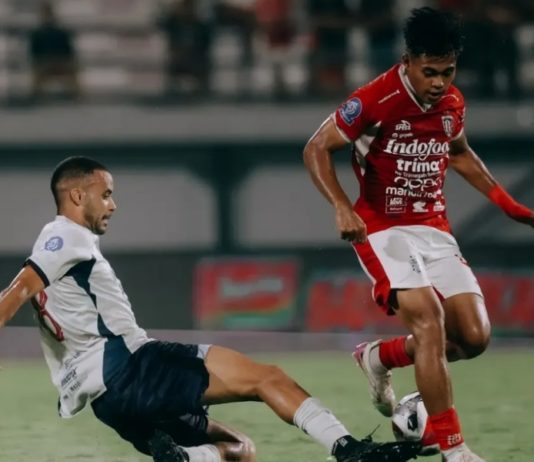 Bali United dan Persita Berbagi Poin