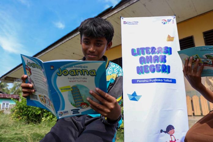 BRI Peduli Salurkan Perahu Literasi, Dorong Peningkatan Kualitas Pendidikan Di Pesisir Tolitoli 1