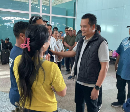 Dinas Nakerin Pantau PMI Jembrana di Timur Tengah