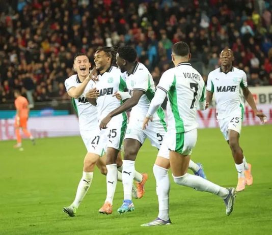 Jay Idzes Tampil Solid, Sassuolo Taklukkan Cagliari di Liga Serie A
