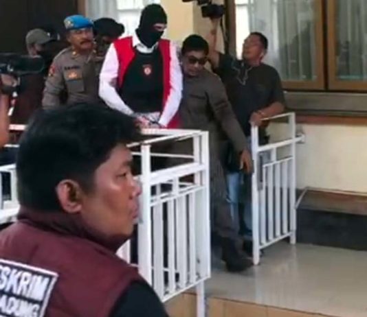 Kasus Pembunuhan WN Australia Disidang Perdana, Ratusan Polisi Bersiaga