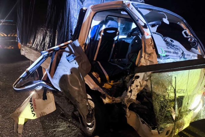 Kecelakaan Di Bypass Ngurah Rai Sanur, Dua Mobil Ringsek Dan Seorang Luka Luka 1