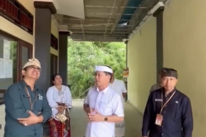 Kondisi Sejumlah Gedung SMA Negeri Di Nusa Penida Memprihatinkan 1