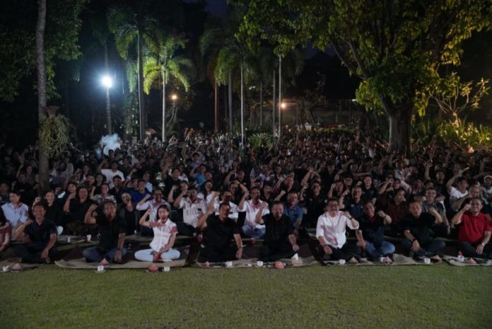 Kucurkan, Dana APBD, Bupati Gianyar, Tingkatkan, Bantuan, Sekaa Teruna 1