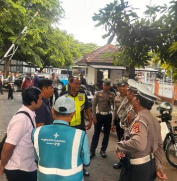 Pencurian Helm Marak, Pengunjung Bandara Ngurah Rai Resah