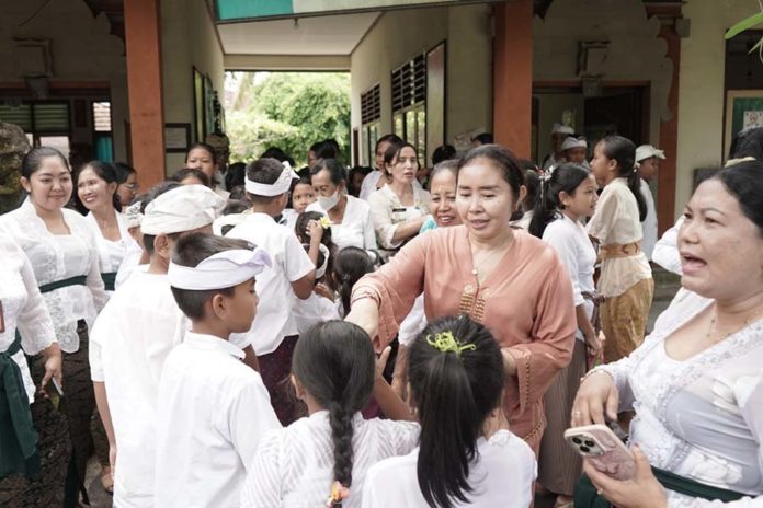 PKK Karangasem Tebar Semangat Literasi Di Sekolah Dasar, Bangun Generasi Gemar Membaca Sejak Dini 1