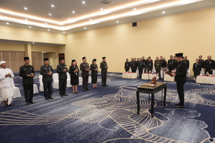 Rotasi Enam Pejabat Di Jembrana, Bupati Tekankan Peningkatan Kinerja OPD 1