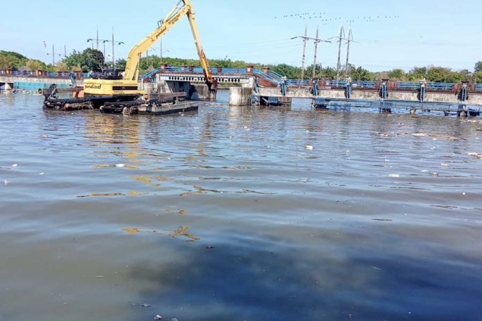 Sedimen Waduk Muara Nusa Dua Dikeruk, Endapan Dibuang Ke Pemogan 1