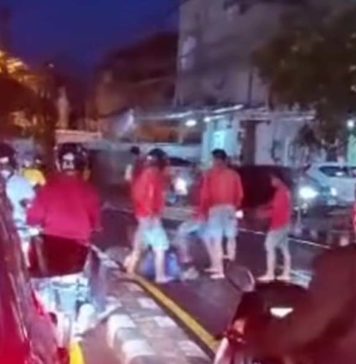 Serempetan di Simpang Jalan Merpati-Mahendradatta, Warga NTT Main Keroyok