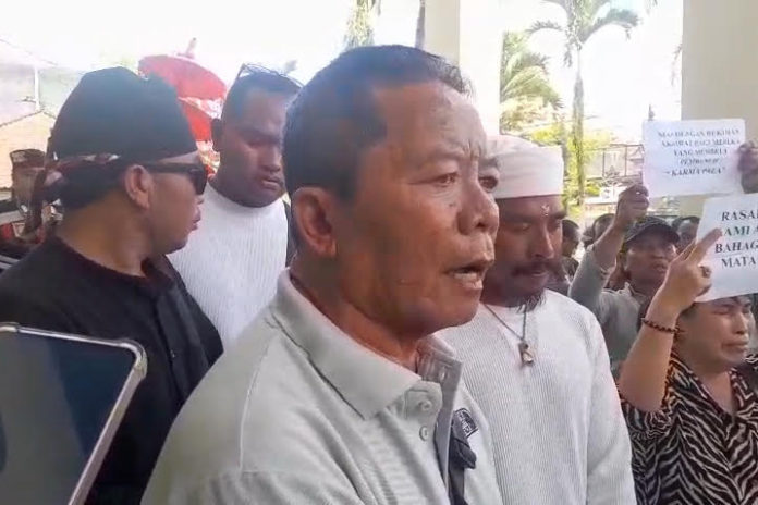 Sidang Lanjutan Jero Luwes, Keluarga Korban Sampaikan Kekecewaan Terhadap Dakwaan Jaksa 1