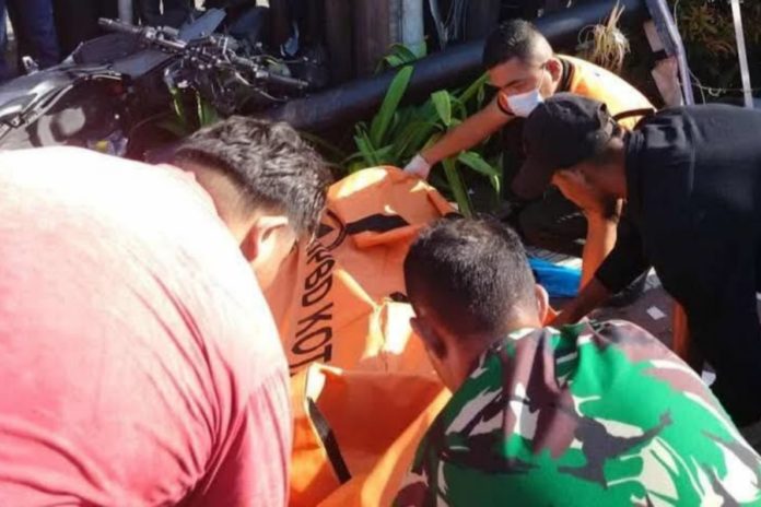 Tabrak Tiang Listrik Di Jl. Bypass Ngurah Rai, Pelajar Tewas Di TKP 1