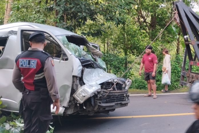 5 WN China Tewas Lakalantas Di Padangbulia, Gubernur Koster Segera Panggil Perusahaan Travel 1