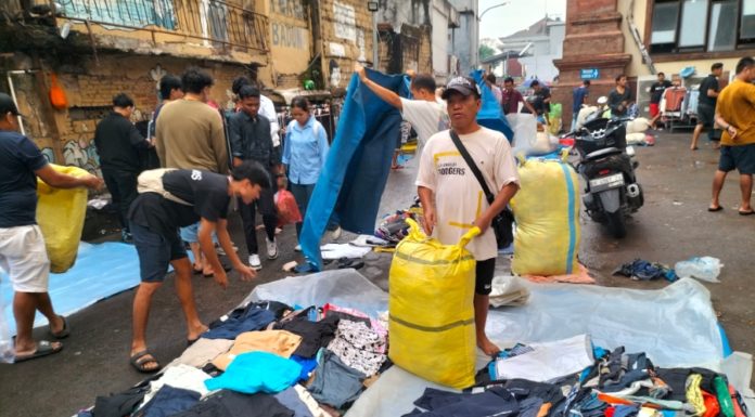 Angka Impor Baju Bekas Melonjak hingga Ribuan Ton