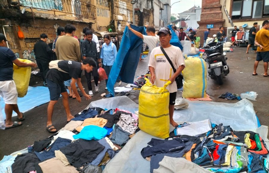 Angka Impor Baju Bekas Melonjak hingga Ribuan Ton