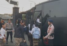 Antisipasi Lakalantas pada Siswa, Brimob Gilimanuk Fasilitasi Bus Sekolah Gratis