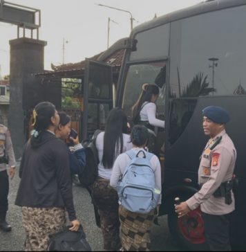 Antisipasi Lakalantas pada Siswa, Brimob Gilimanuk Fasilitasi Bus Sekolah Gratis
