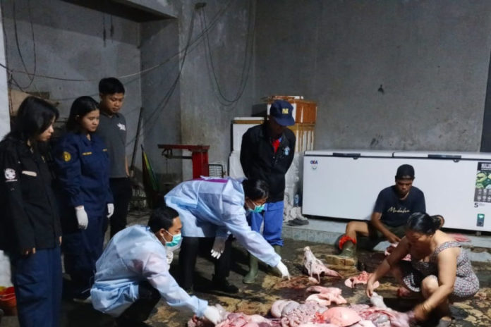 Dibuang Sembarangan, Limbah Pemotongan Babi Ancam Lingkungan Dan Kesehatan Masyarakat 1