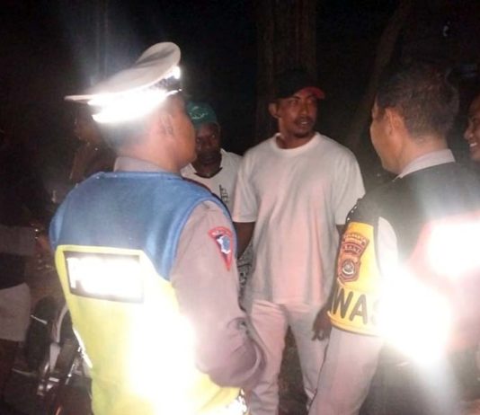 Diduga dalam Pengaruh Miras, Pemotor Tabrak Mobil dari Belakang di Pesanggaran