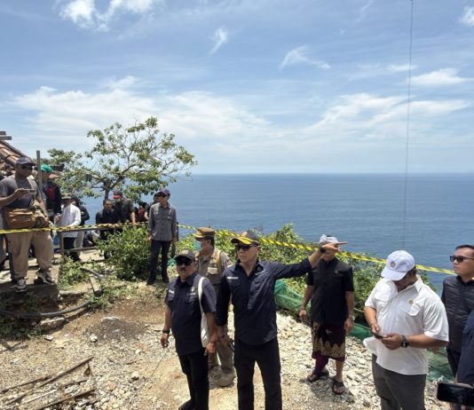 Dipersoalkan Pansus TRAP DPRD Bali, Investor Lift Kaca di Pantai Kelingking Diminta Sesuaikan KBLI