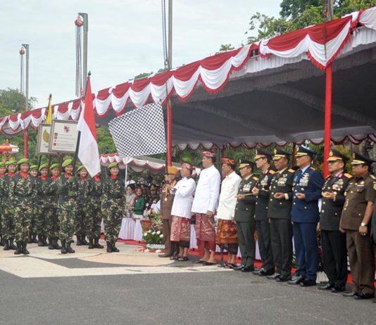 Gubernur Koster Ajak Generasi Muda Teladani Perjuangan Para Pahlawan