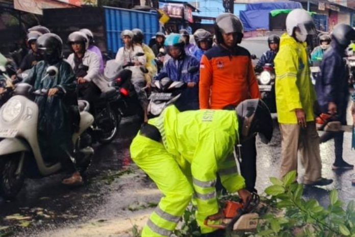 Hadapi Cuaca Ekstrem, Polri Gelar Tanggap Bencana Hidrometeorologi 1