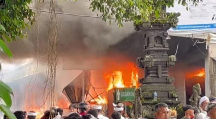 Hari Suci Galungan, Kios Pasar Menanga Kembali Terbakar