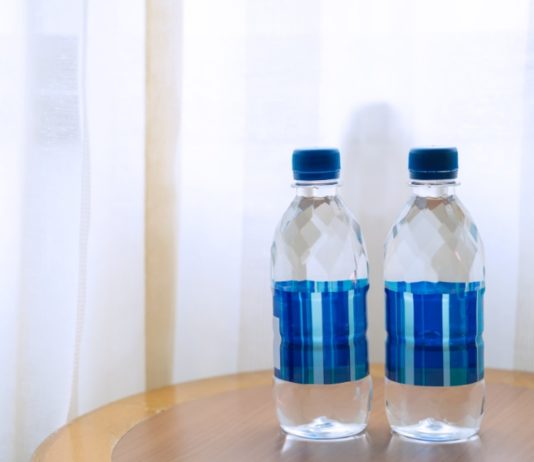 Ibu Muda Keracunan, Beli Air Mineral Disajikan Cairan Pemutih