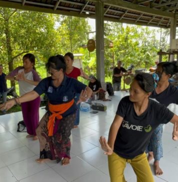 ISI Bali Hadirkan Tari Pependetan Nirmala untuk Komunitas Difabel Bengkala