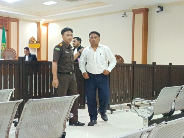 Jaksa Tetap Pada Tuntutan, Mantan Perbekel Tusan Kekeh Minta Dibebaskan 1