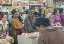 Jelang Galungan, Harga Daging Ayam di Jembrana Merangkak