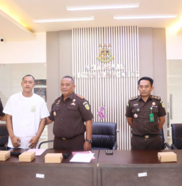 Jelang Galungan, Jaksa Bebaskan Tersangka Curanmor Melalui RJ