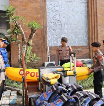 Kapolresta Denpasar Periksa Kesiapan Anggota dan Sarpras Penanganan Bencana
