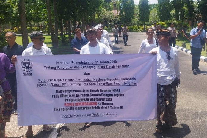 Koalisi Masyarakat Peduli Jimbaran Ngadu Ke DPRD Bali 1