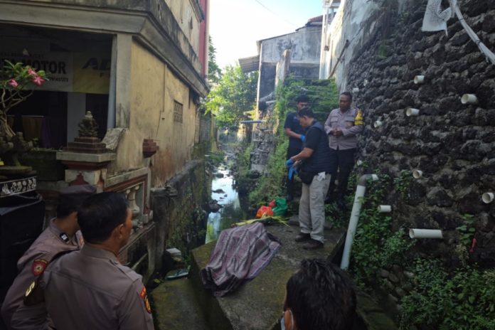 Pamit Ke Pasar, Lansia Ditemukan Meninggal Di Tukad Guming 1