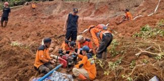 Percepat Evakuasi Korban Longsor Cibeunying Cilacap, Pemprov Jateng Tambah Alat Berat