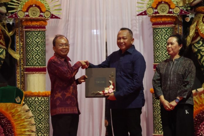 Pisah Sambut Kajati Bali, Gubernur Koster: Harmoni Dan Sinergi Antarlembaga Harus Terus Dijaga 2