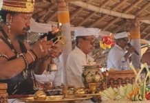 Raja Klungkung Ida Dalem Semara Putra ‘Ngupasaksi’ Ngusaba Dewa di Pura Dangkhayangan Prapat Agung